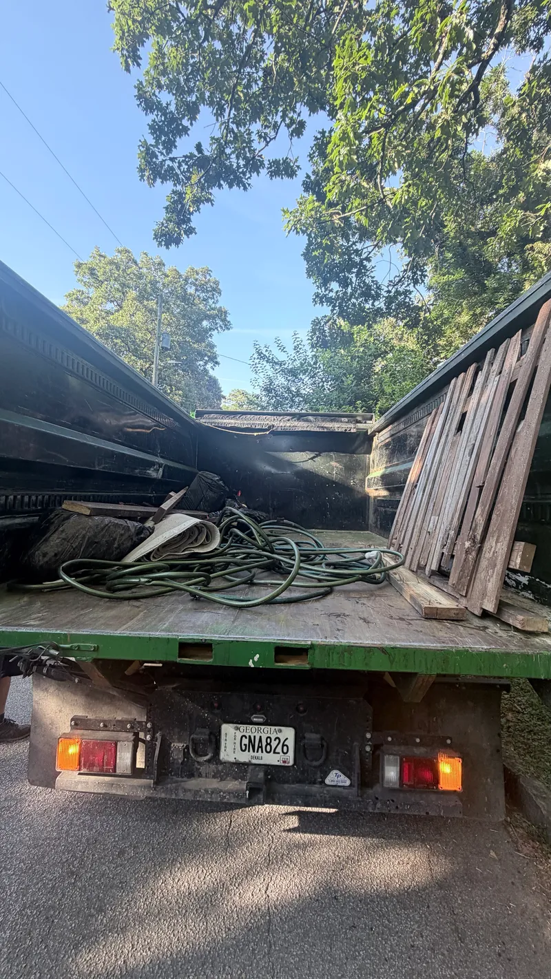 Curbside Junk Pick Up