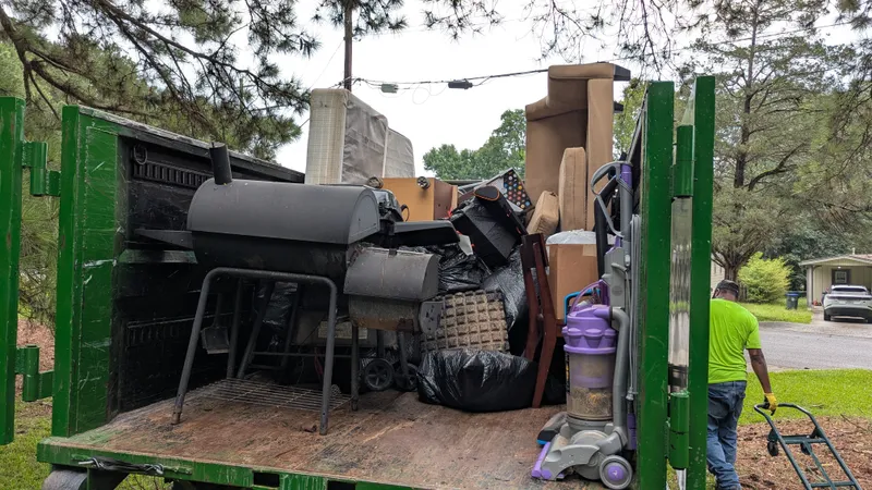 Complete Home Clear Out in Chamblee