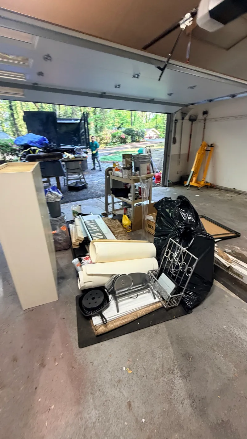 Complete Home Clear Out In Stone Mountain