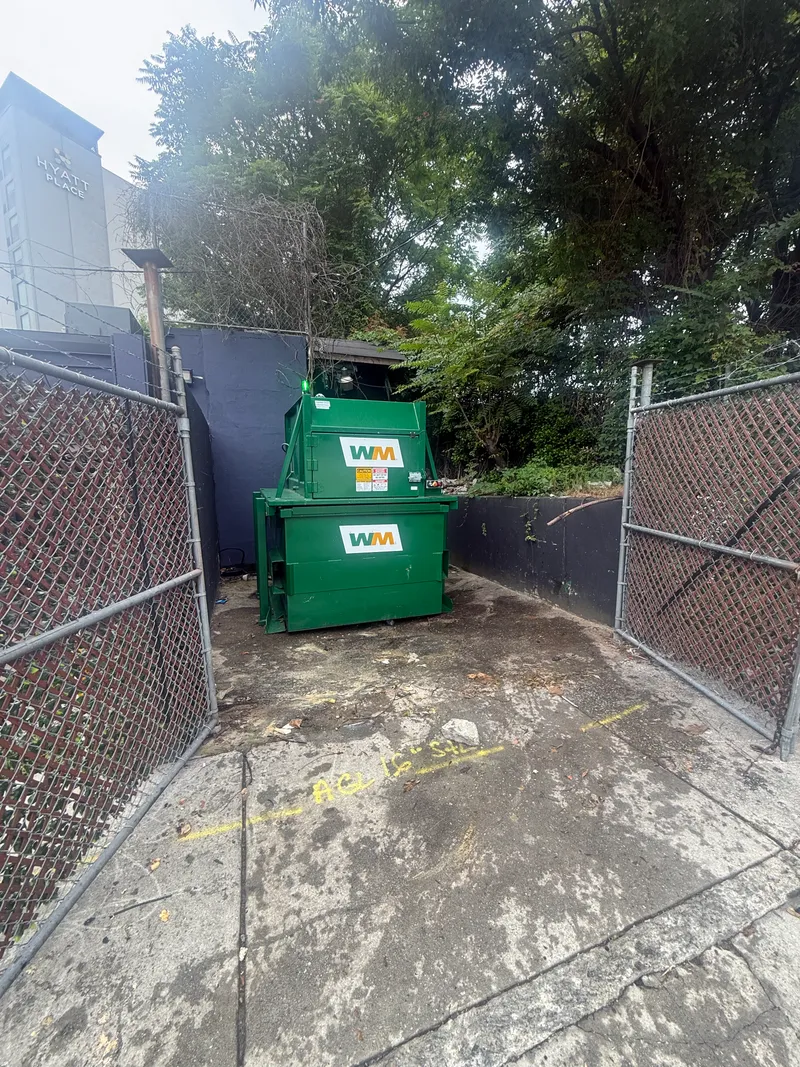 Overflowing Trash Pick Up