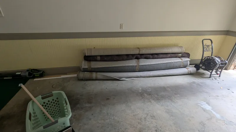 Rug Pick Up in Chamblee