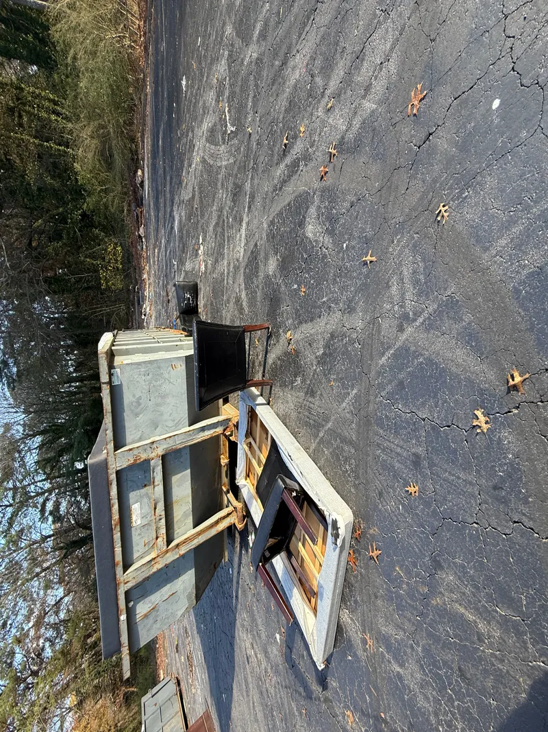 Junk removal job