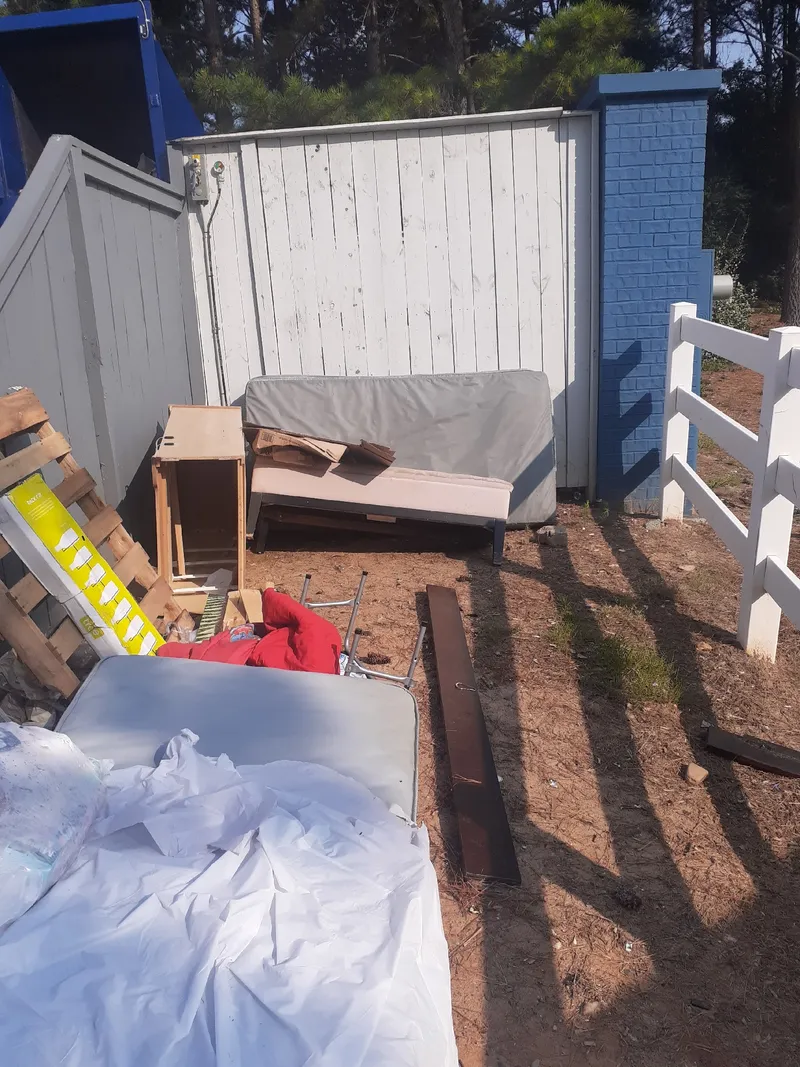 Junk removal job