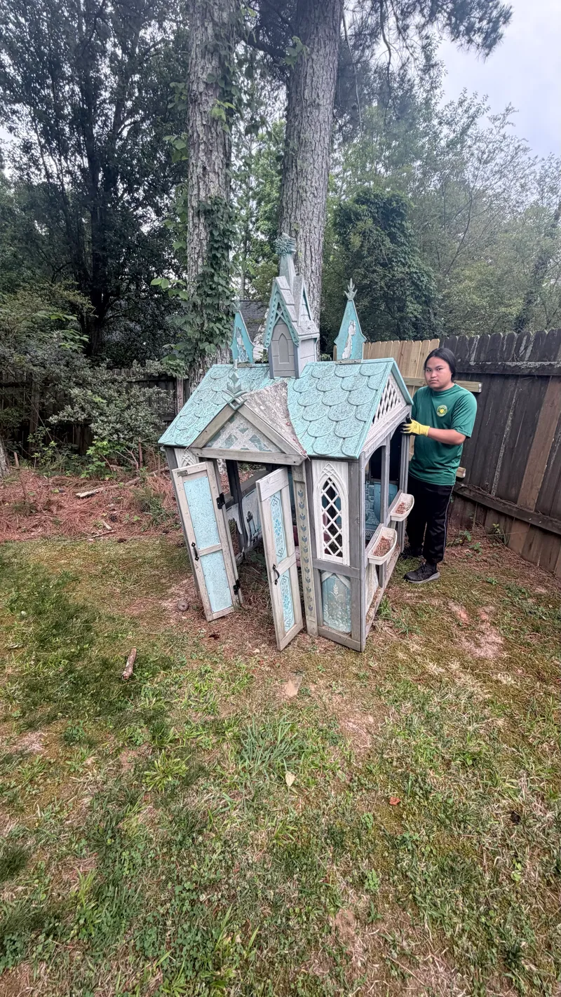 Yard Trimming Junk Removal